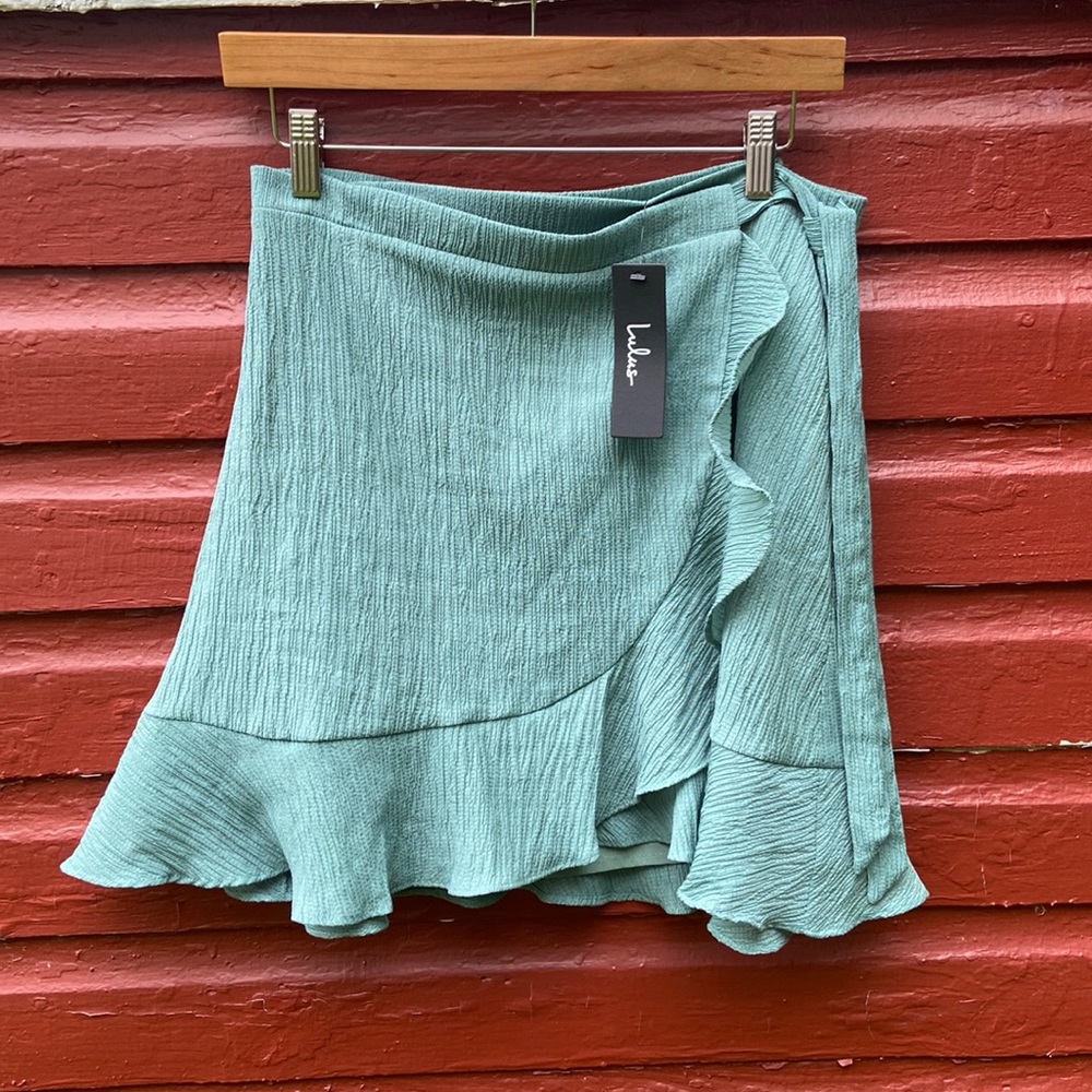 NWT Lulus Light Mint Green Ruffle Hem Wrap Skirt Women's Size M - Picture 8 of 9